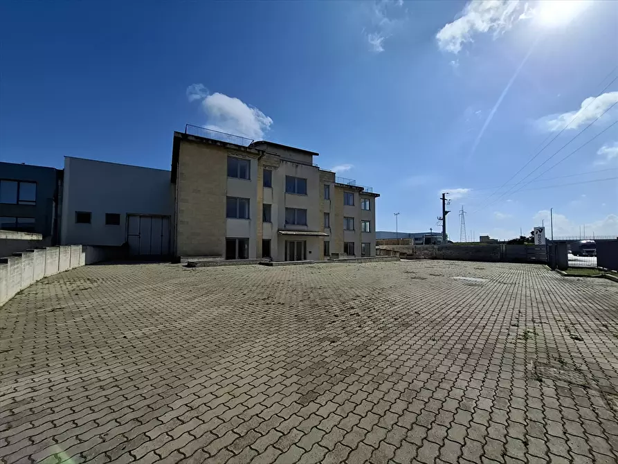 Immagine 6 di Capannone industriale in vendita  in SP 231 KM 1 a Modugno