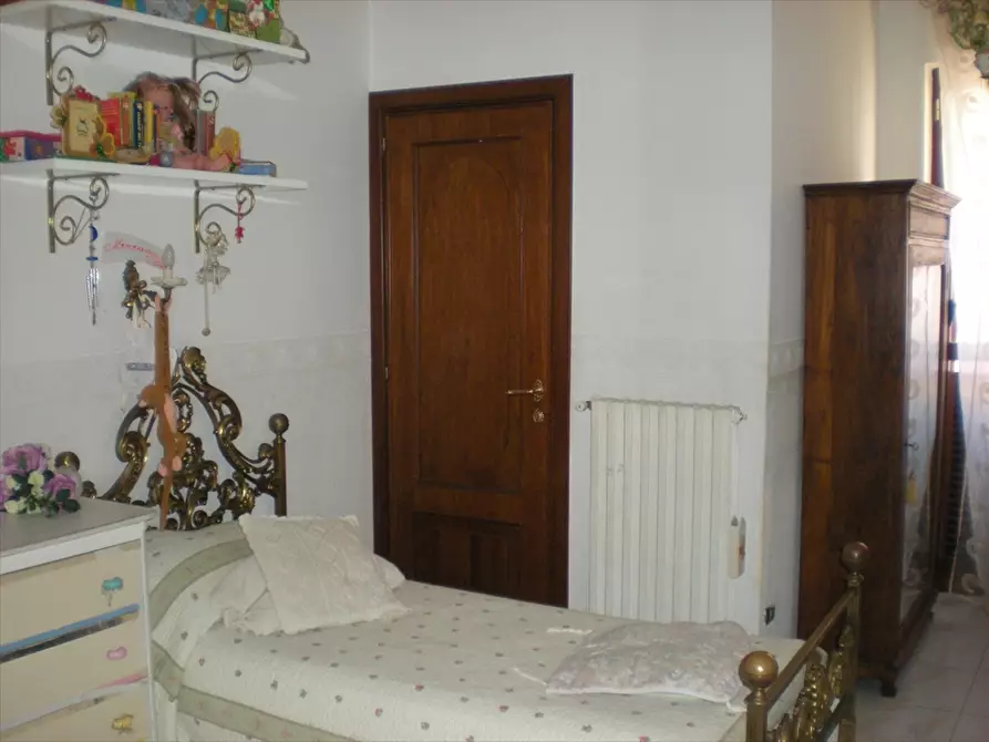 Immagine 10 di Appartamento in vendita  in Via Appia a Cerignola