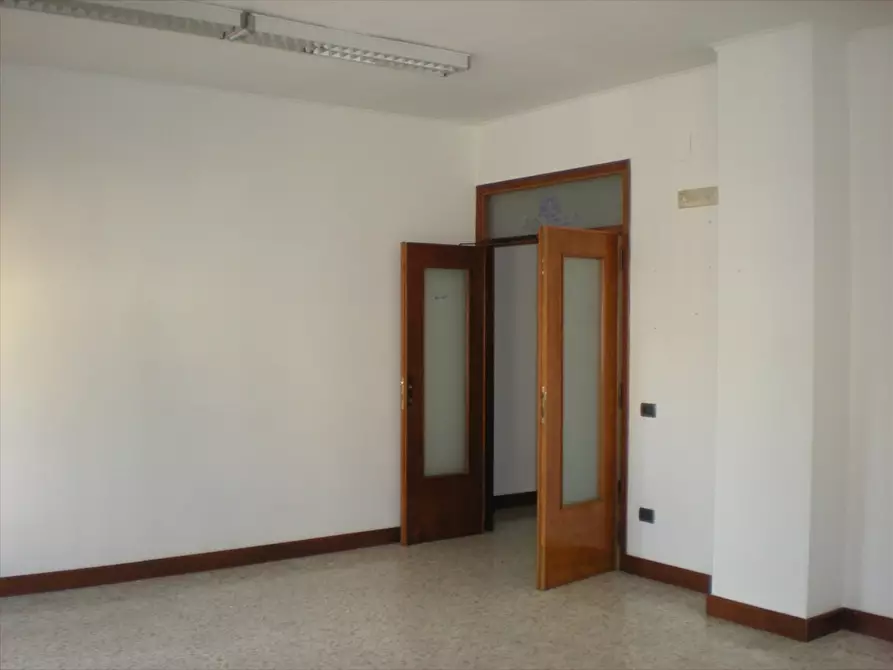 Immagine 3 di Appartamento in affitto  in   Via Dante Alighieri a Cerignola