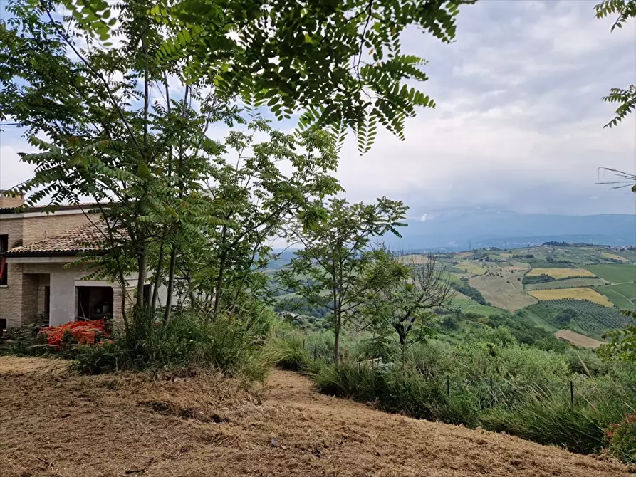 Immagine 5 di Villa in vendita  in Contrada Colle Marcone a Bucchianico