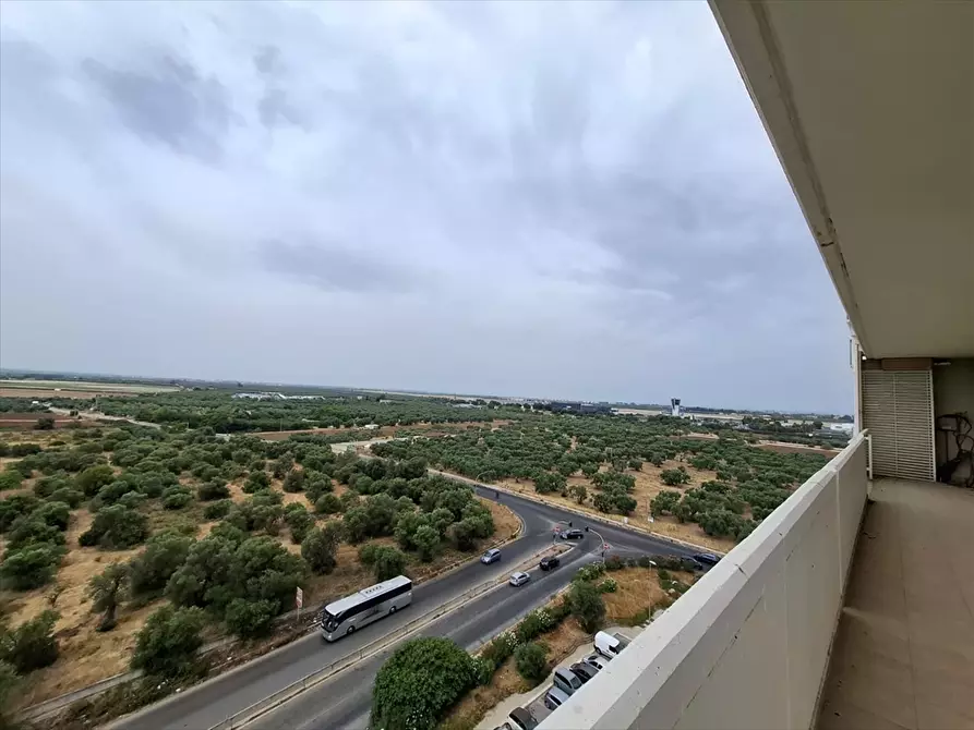 Immagine 9 di Appartamento in vendita  a Bari