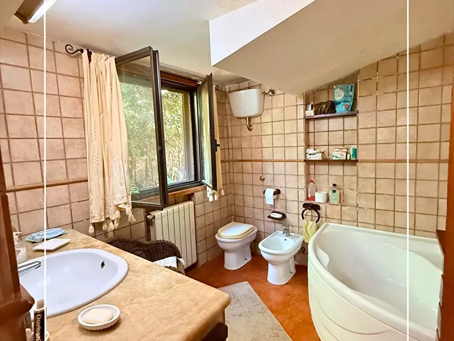 Immagine 26 di Villa in vendita  in via delfini 13 a Taranto