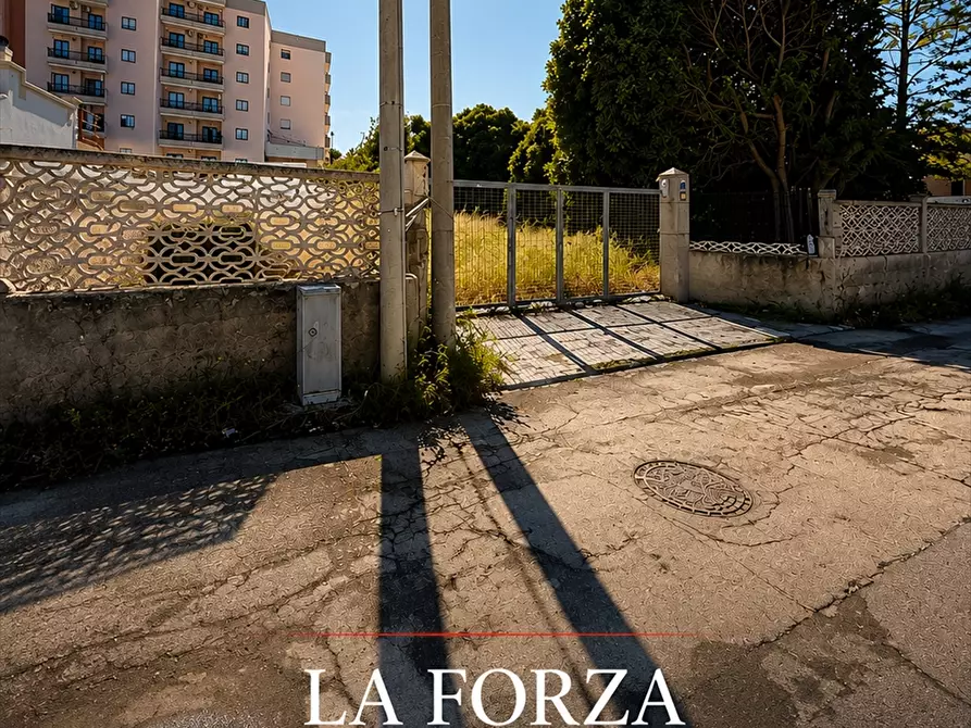 Immagine 2 di Terreno agricolo in vendita  in via dragamine  a Taranto