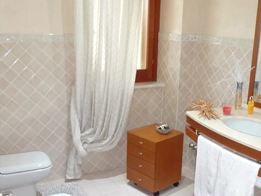 Immagine 9 di Villa in vendita  in Via Vittorio Veneto a Chieti