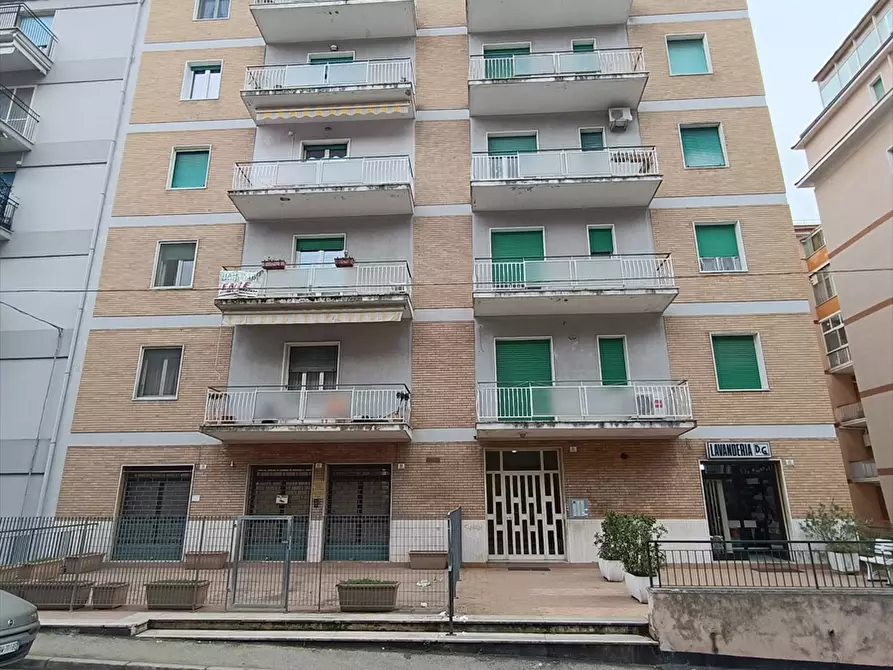 Immagine 1 di Appartamento in vendita  in Via Papa Giovanni XXIII a Chieti