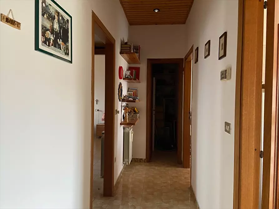 Immagine 6 di Appartamento in vendita  in VIA ROMA 7 CASACASTALDA a Valfabbrica