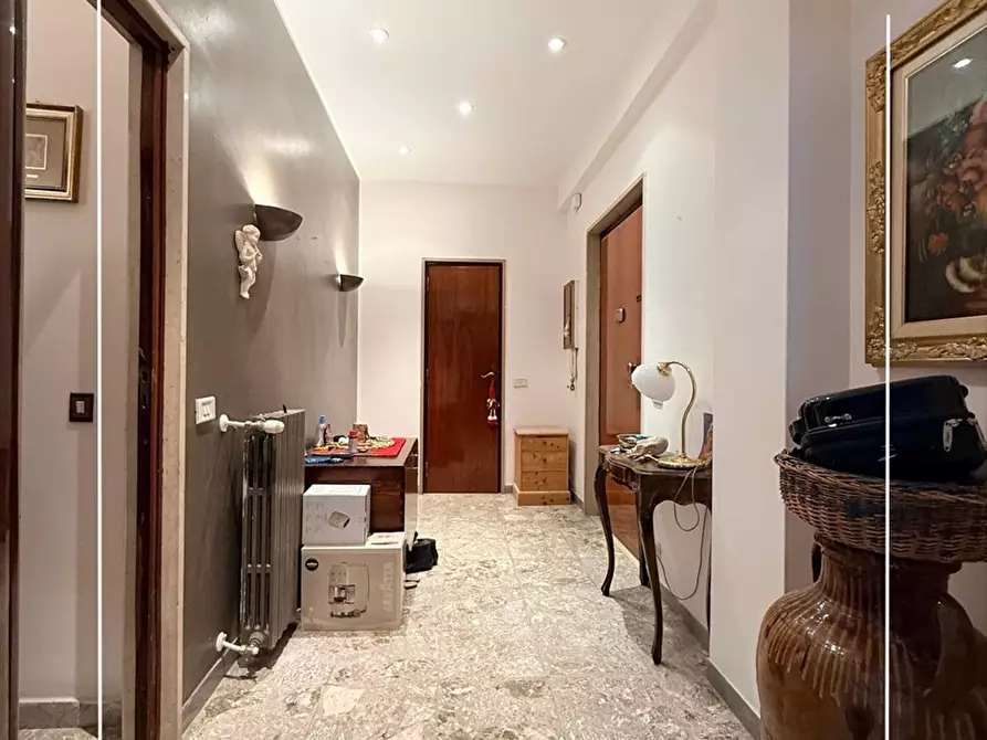 Immagine 19 di Appartamento in affitto  in VIALE MAGNA GRECIA 322 a Taranto