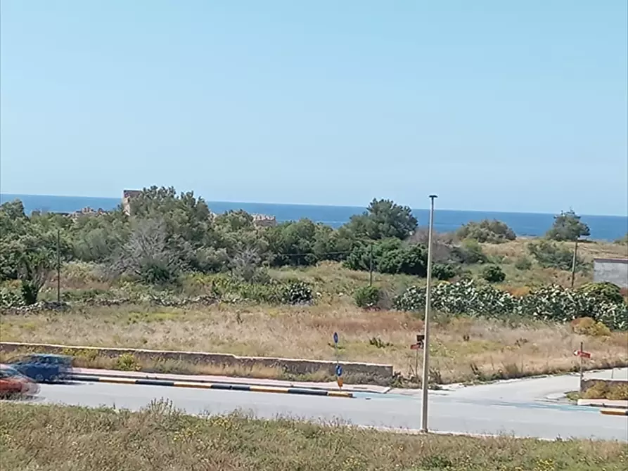 Immagine 2 di Appartamento in vendita  a Trapani