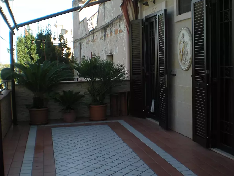 Immagine 2 di Appartamento in vendita  in Via Manfredonia a Cerignola