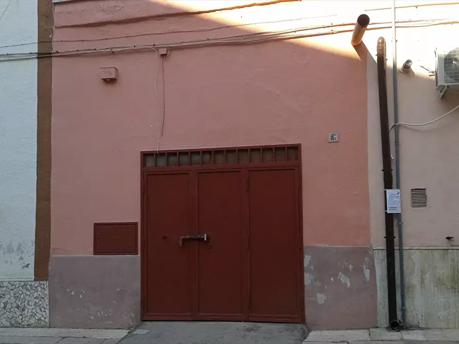 Immagine 1 di Casa indipendente in vendita  in Via Virgilio  a Cerignola
