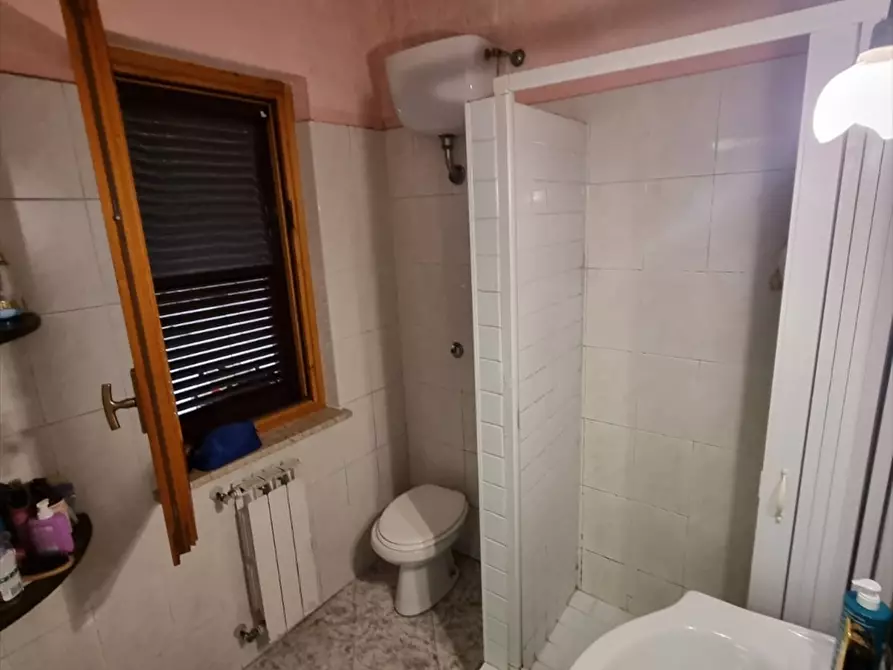 Immagine 18 di Villa in vendita  in Via degli olmi a Anzio