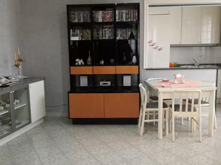 Immagine 4 di Appartamento in vendita  a Cerignola