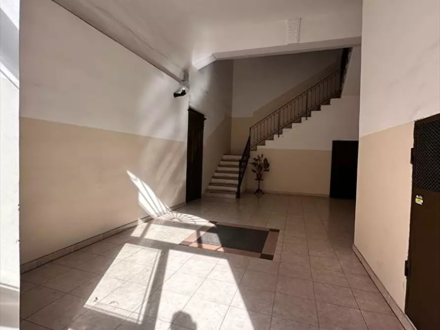 Immagine 2 di Appartamento in vendita  in VIA OBERDAN 109 a Taranto