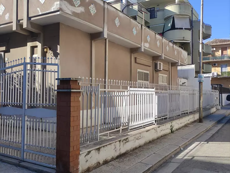 Immagine 1 di Casa indipendente in vendita  a Cerignola