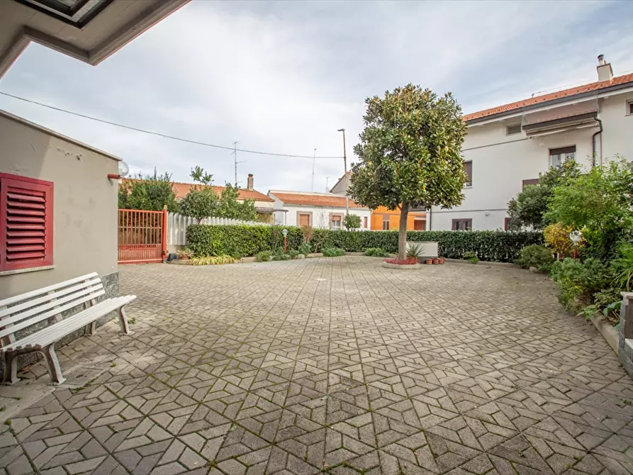 Immagine 23 di Villa in vendita  in Via Gaetano Pachetti 6 a Chieti