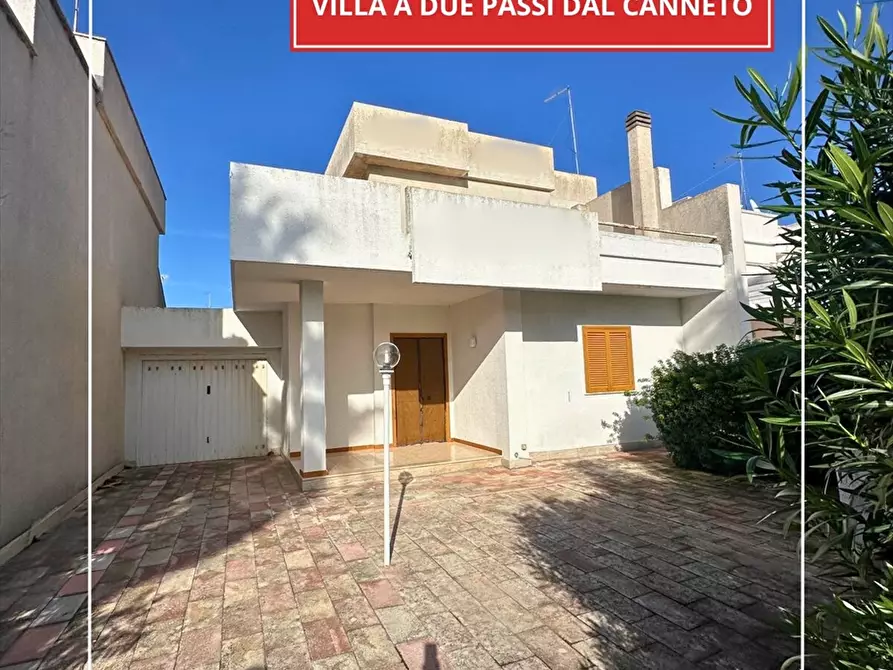 Immagine 1 di Villa in vendita  in via asparagi a Leporano