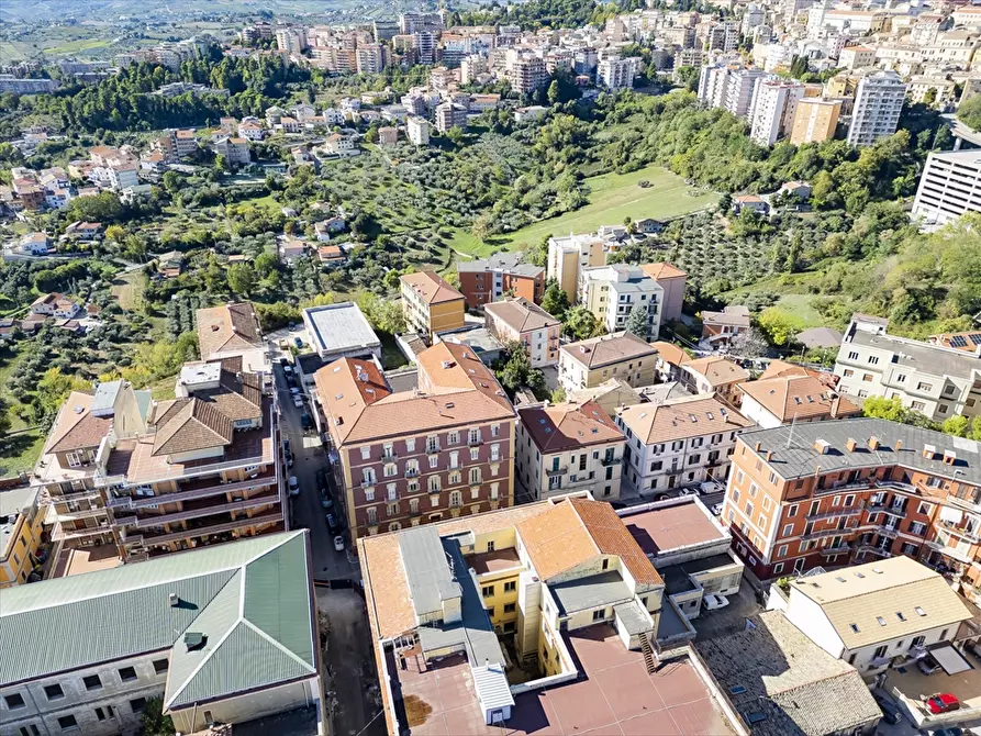 Immagine 8 di Appartamento in vendita  in Via D'Aragona a Chieti
