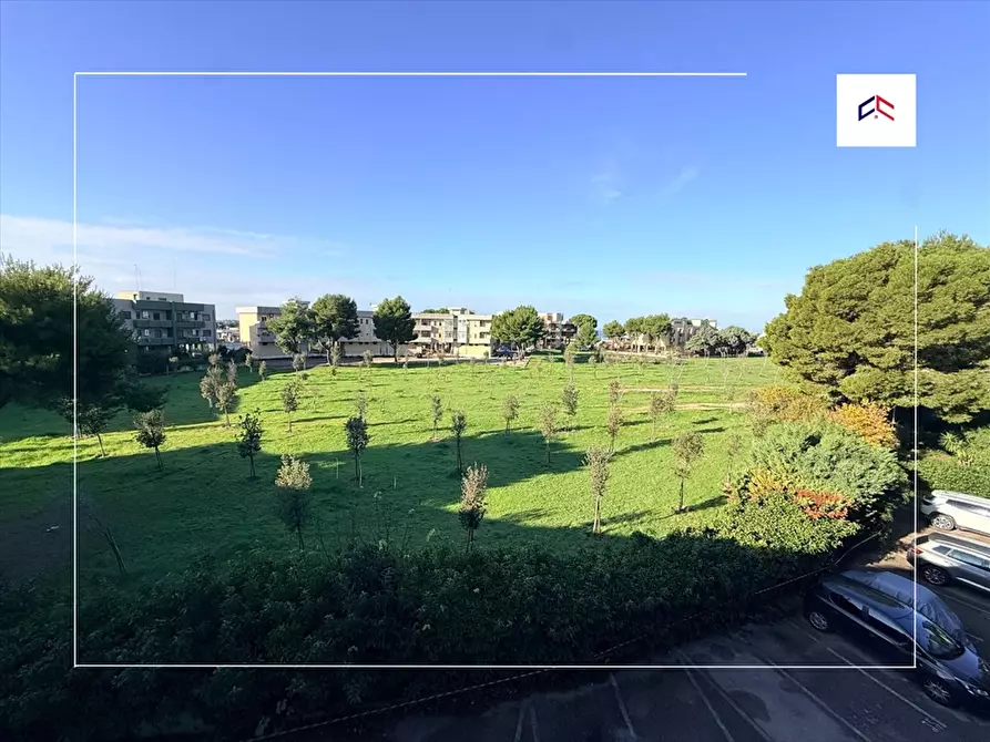 Immagine 8 di Appartamento in vendita  in via scoglio del tonno 52 a Taranto