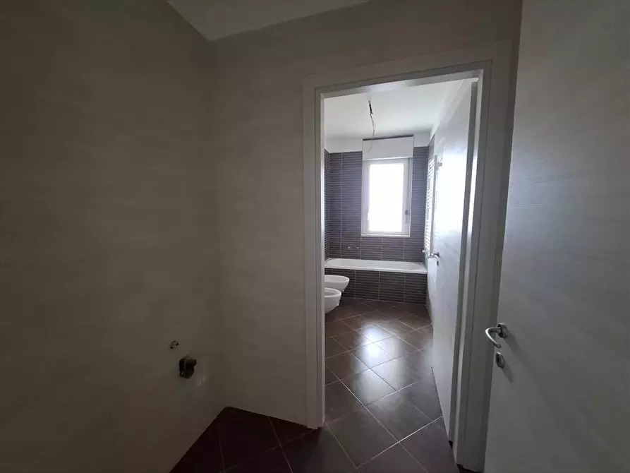 Immagine 5 di Appartamento in vendita  a Bari