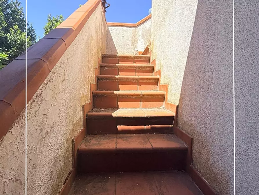 Immagine 14 di Villa in vendita  in via delfini 13 a Taranto