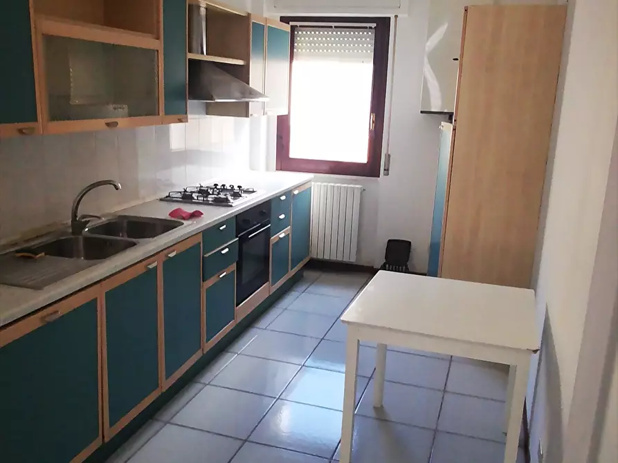 Immagine 4 di Appartamento in vendita  in Via Silvino Olivieri a Chieti