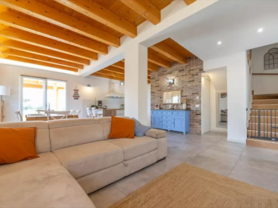 Immagine 3 di Casa indipendente in vendita  in Contrada Sterpari del Garda - Nr. 22 a Rocca San Giovanni