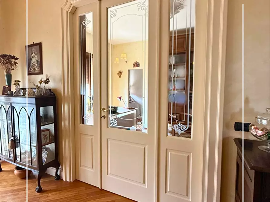 Immagine 15 di Appartamento in vendita  in via lazio 84 a Taranto