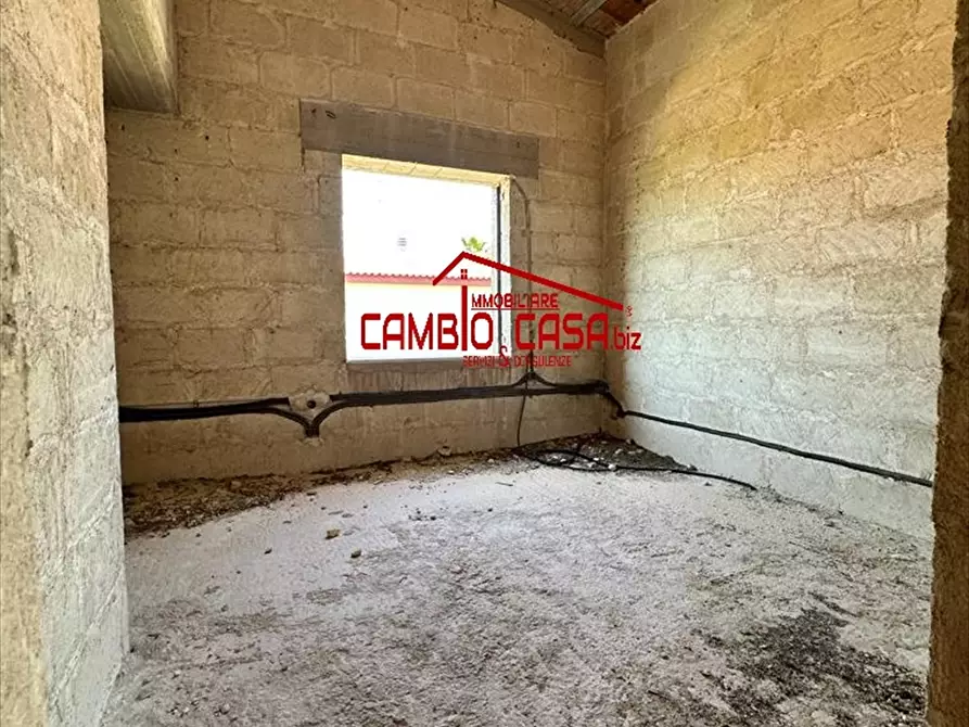 Immagine 20 di Villa in vendita  in VIA CICAS a Taranto