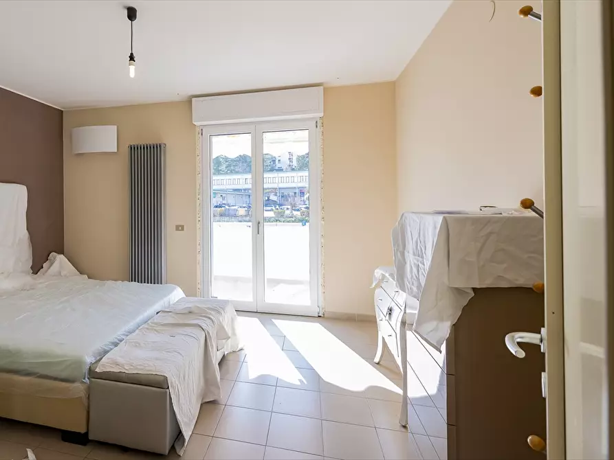 Immagine 14 di Appartamento in vendita  in Via G. Verdi a Chieti