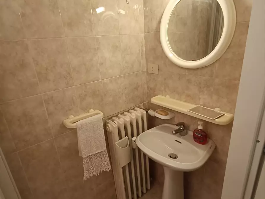 Immagine 14 di Ufficio in vendita  in Via Papa Giovanni XXIII a Chieti