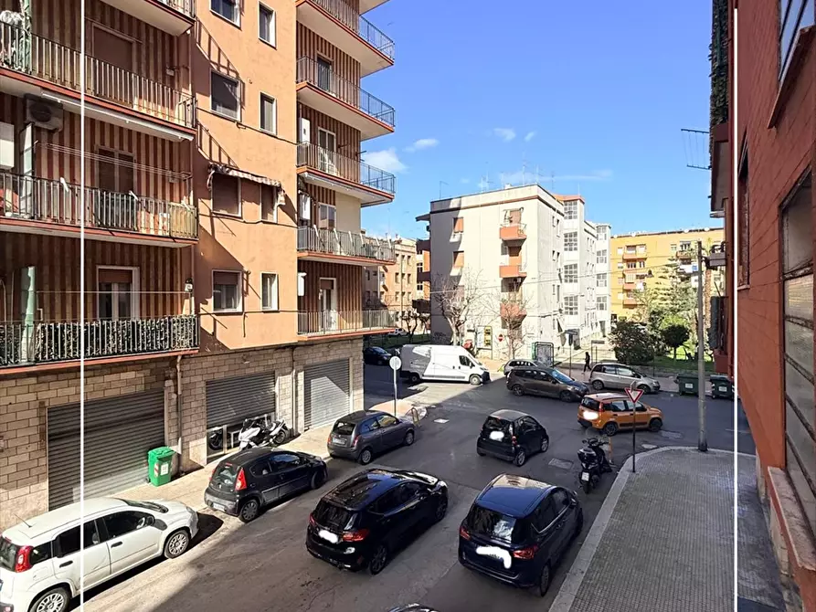 Immagine 4 di Appartamento in vendita  in VIA CAGLIARI 15 a Taranto