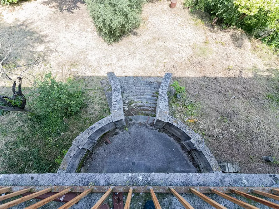 Immagine 28 di Villa in vendita  in Via Corfinio a Raiano