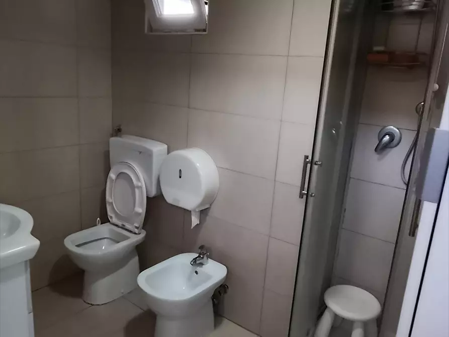 Immagine 13 di Capannone industriale in vendita  in via Penne a Chieti