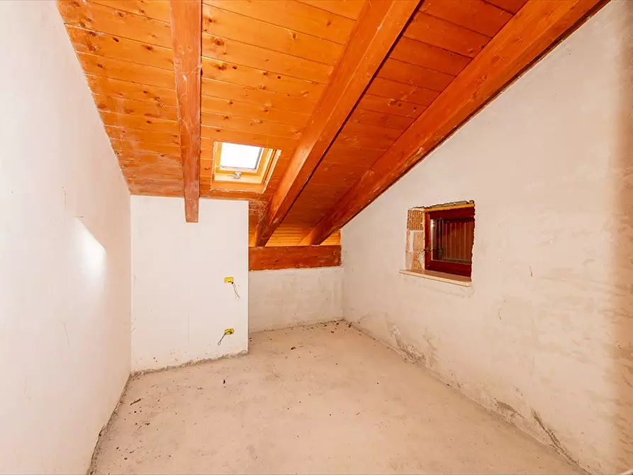 Immagine 15 di Appartamento in vendita  in Via Colle della Croce a Campo Di Giove