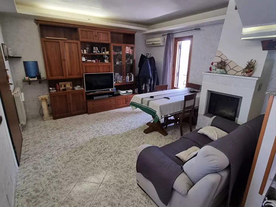 Immagine 7 di Villa in vendita  in Via degli olmi a Anzio