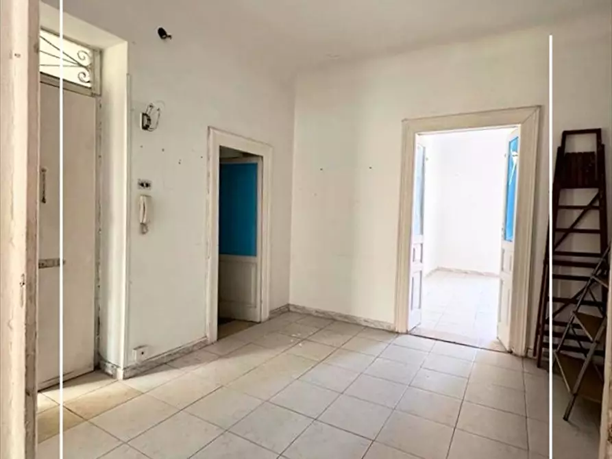 Immagine 7 di Appartamento in vendita  in via cesare battisti 376 a Taranto