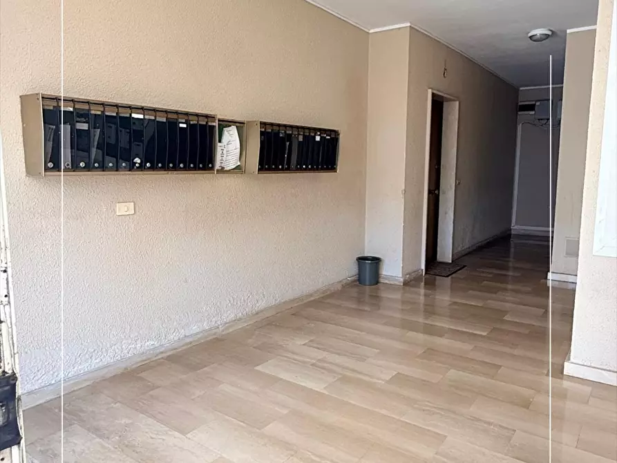 Immagine 7 di Appartamento in vendita  in via scoglio del tonno 51 a Taranto