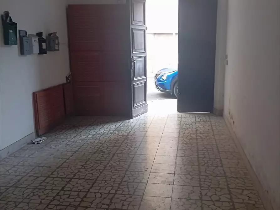 Immagine 5 di Appartamento in vendita  a Trapani