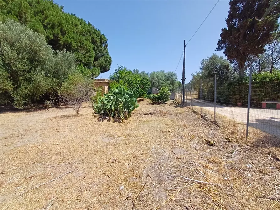 Immagine 21 di Garage in vendita  in  Sorso Badde Fustiggiu 