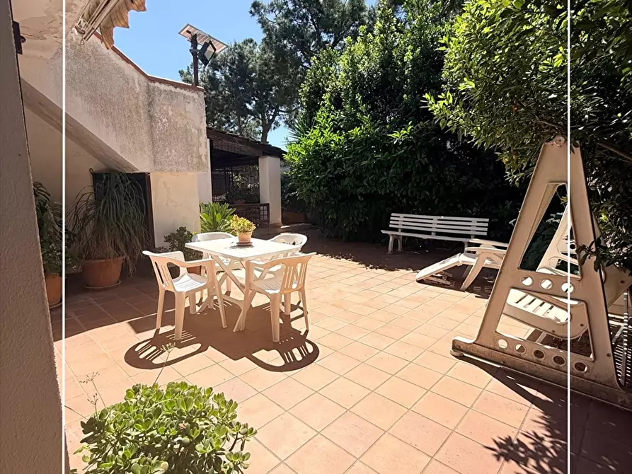 Immagine 10 di Villa in vendita  in via delfini 13 a Taranto