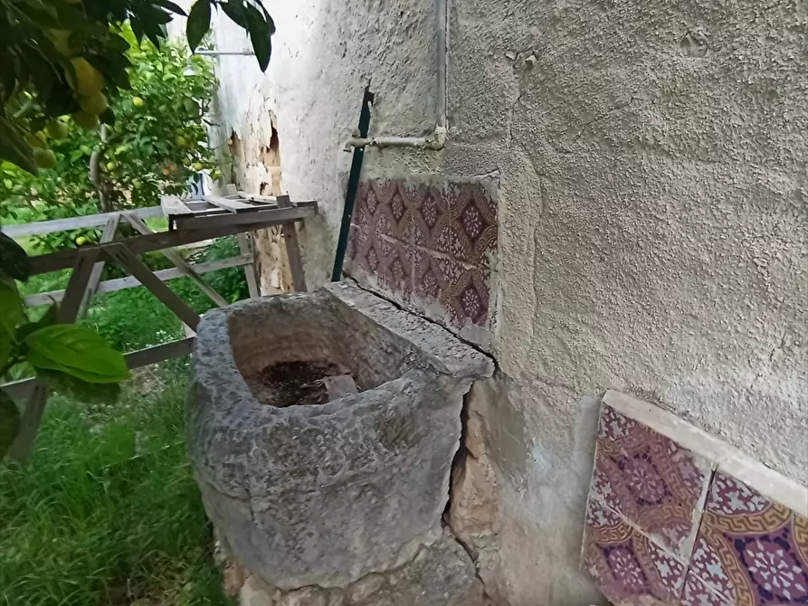Immagine 4 di Rustico / casale in vendita  a Custonaci