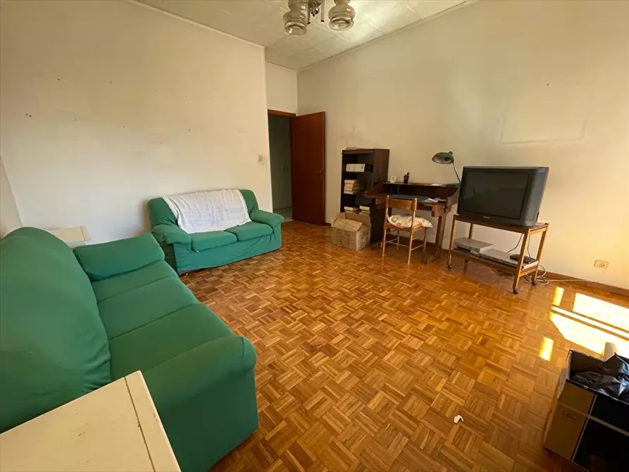 Immagine 9 di Appartamento in vendita  in Via Picena a Chieti