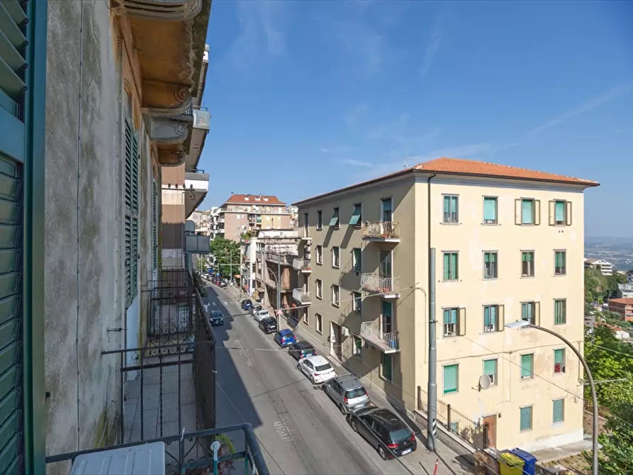 Immagine 15 di Appartamento in vendita  a Chieti
