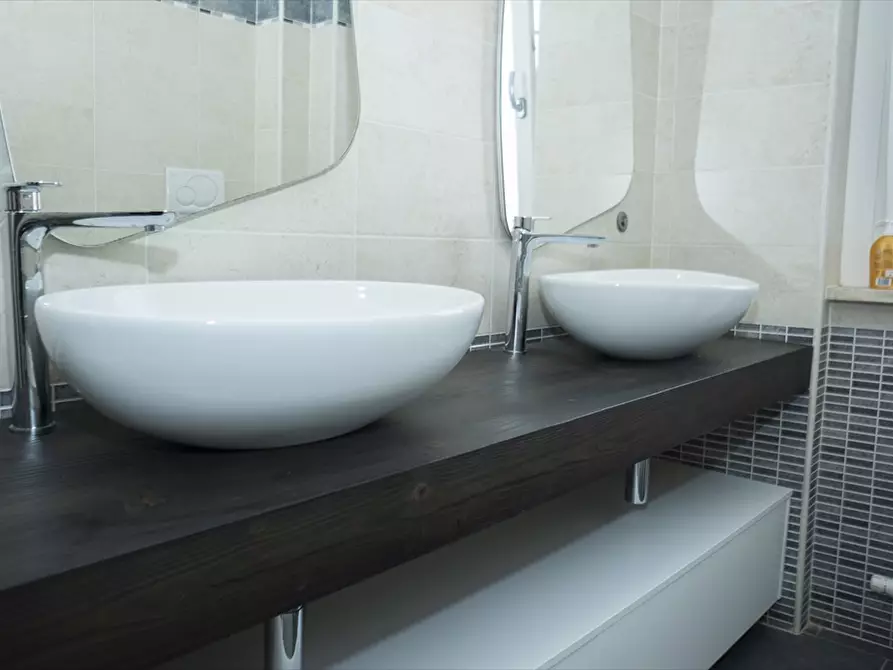 Immagine 16 di Villa in vendita  in Via primiero 150 a Anzio