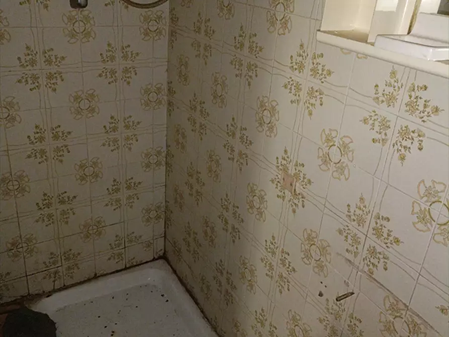 Immagine 17 di Appartamento in vendita  in VIA TOPPI a Chieti