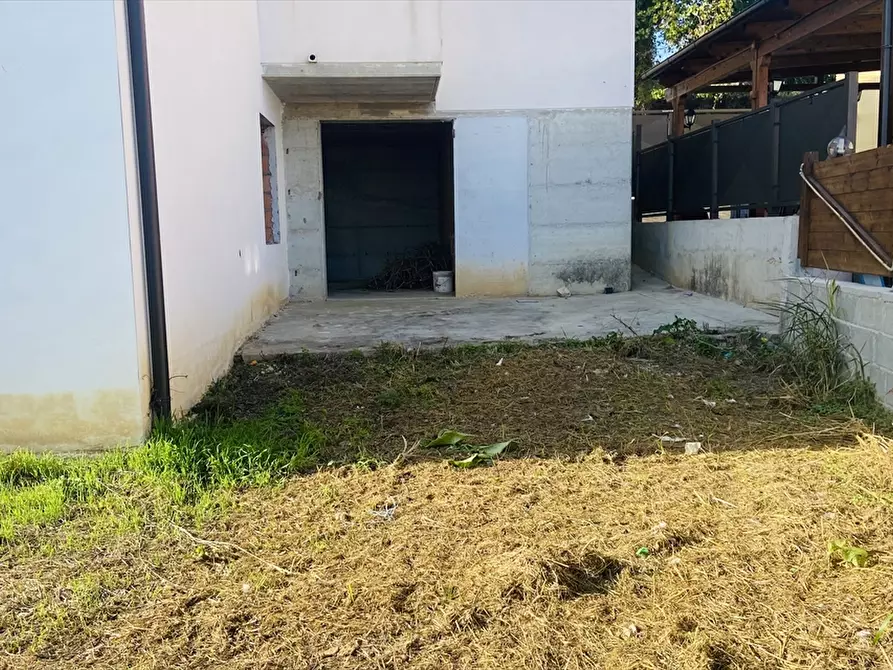 Immagine 17 di Casa indipendente in vendita  in Contrada Cerreto 200 a Miglianico