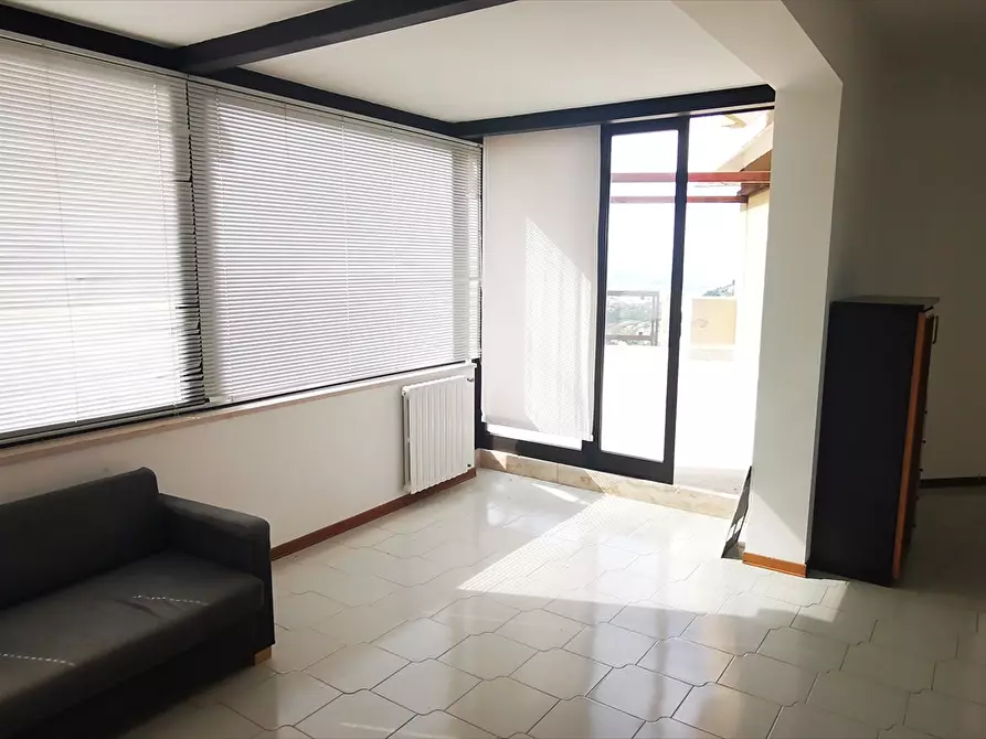 Immagine 2 di Appartamento in vendita  in Via Silvino Olivieri a Chieti