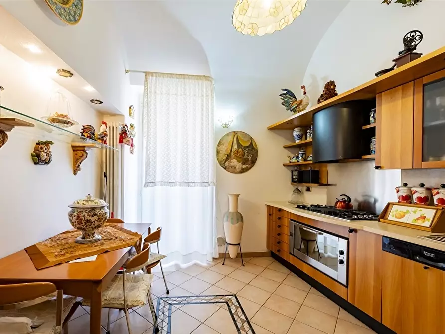 Immagine 4 di Appartamento in vendita  in Via D'Aragona a Chieti