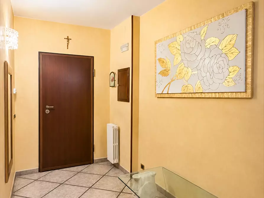 Immagine 6 di Appartamento in affitto  in via federico secondo  a Taranto