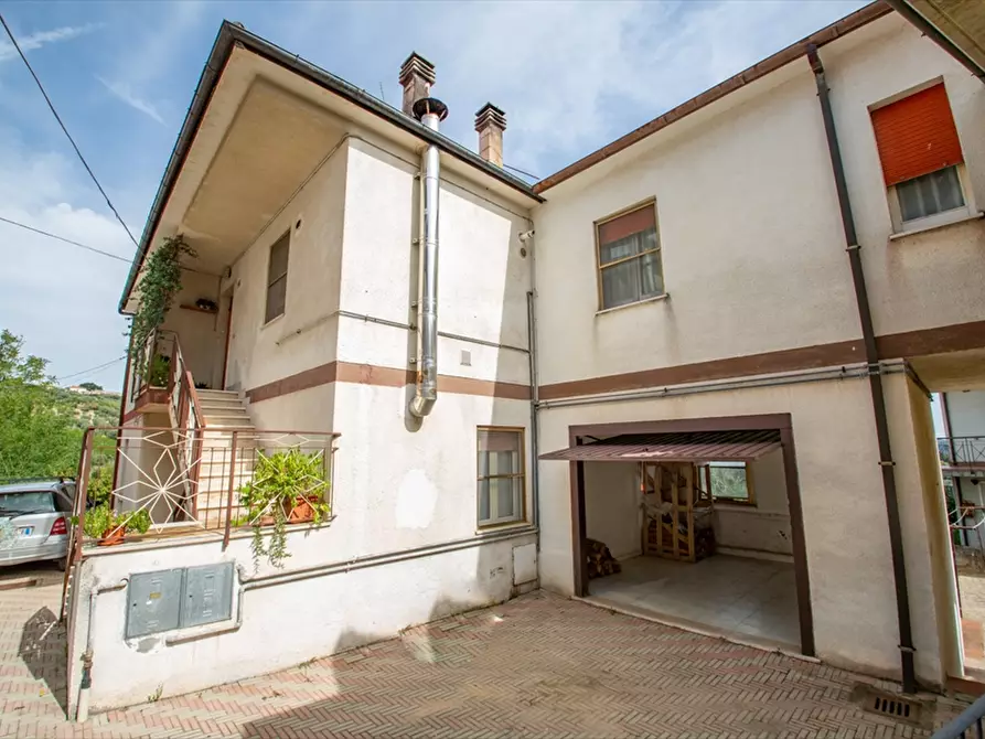 Immagine 3 di Casa indipendente in vendita  a Torrevecchia Teatina